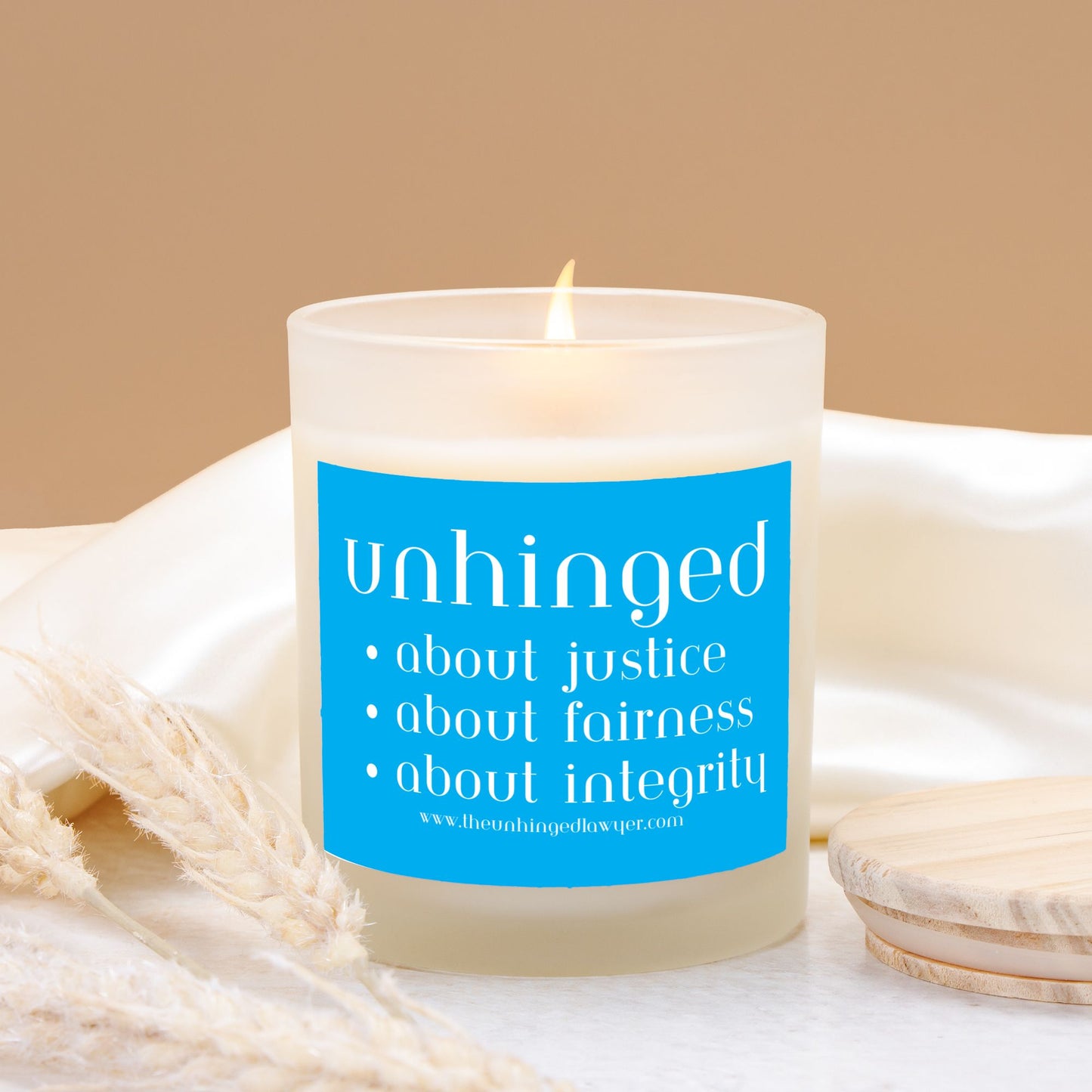 Unhinged candle